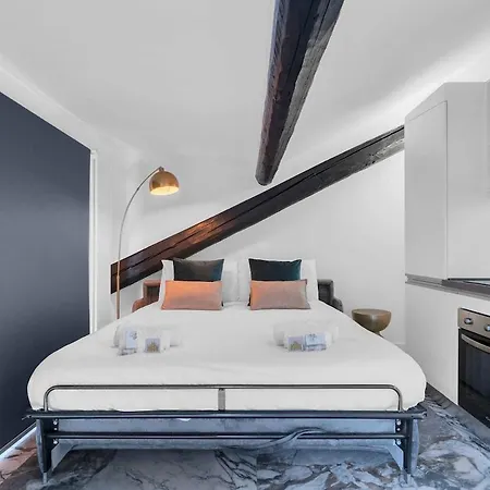 Porta Venezia -the Roofs Of Apartment Milan